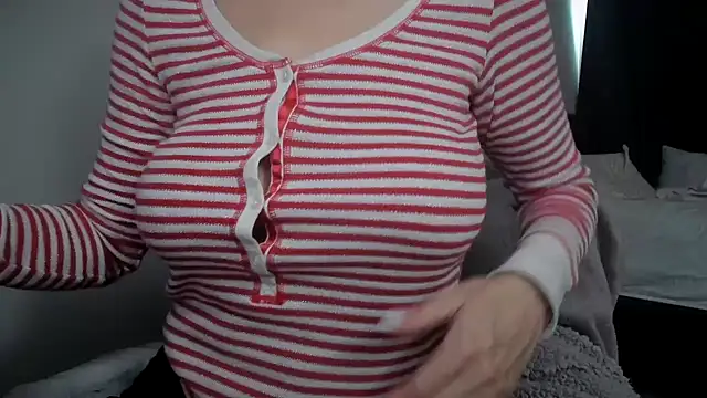 Snapshot of bigb00tyjudyyX chatting on February 11, 2026, 7:58 pm bigb00tyjudyyX online show from February 11, 2026, 7:58 pm