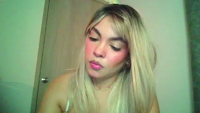 Kiri Cutee online show from October 23, 2025, 4:00 am