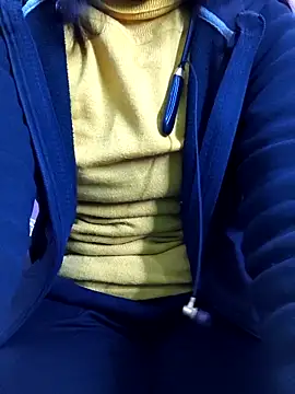 Snapshot of Ananya_34 chatting on December 15, 2025, 3:23 am Ananya 34 online show from December 15, 2025, 3:23 am