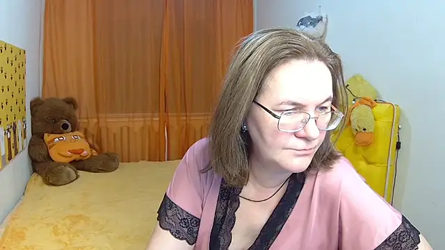 HolyMilfa online show from February 1, 2025, 2:02 pm