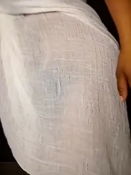 lisa larry88 online show from February 1, 2026, 4:11 am