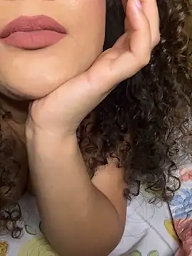 Snapshot of amora54 chatting on October 8, 2025, 3:08 am amora54 online show from October 8, 2025, 3:08 am