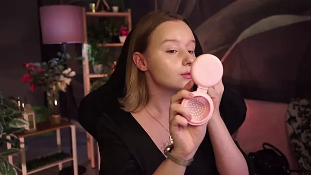 AdeleLoomis online show from November 9, 2025, 2:15 am