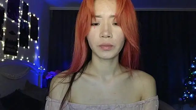 E v E  online show from January 14, 2025, 1:49 pm