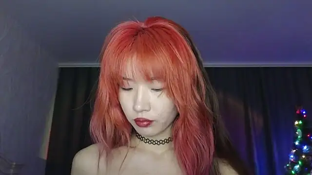 E v E  online show from December 6, 2024, 3:06 pm