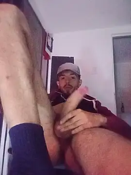 Snapshot of Aaronkiller chatting on June 7, 2026, 6:40 am Aaronkiller online show from June 7, 2026, 6:40 am