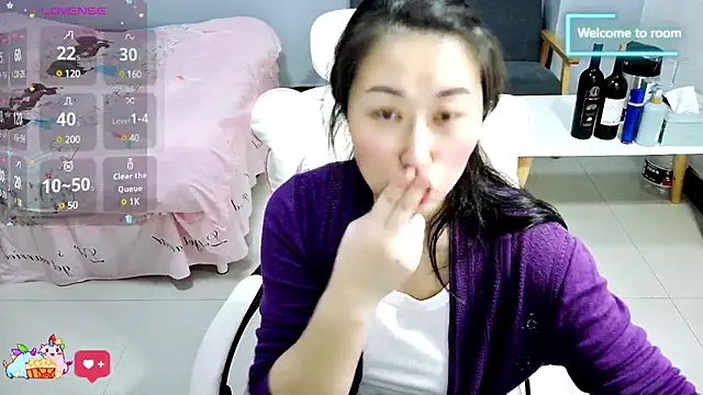 Snapshot of Fringya chatting on February 1, 2025, 7:15 am Fringya online show from February 1, 2025, 7:15 am