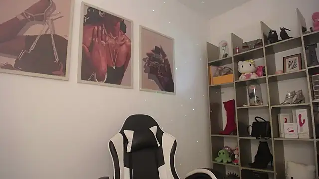 Snapshot of catalinapalencia chatting on October 2, 2025, 6:22 pm catalinapalencia online show from October 2, 2025, 6:22 pm