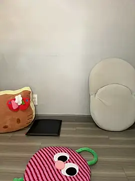 Fairy-HF online show from February 25, 2026, 6:24 am