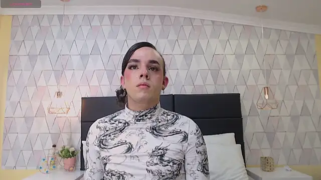 JustinePerry online show from October 8, 2025, 3:19 am