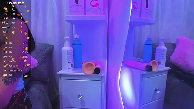 tokito mitsuri online show from March 3, 2025, 1:23 pm