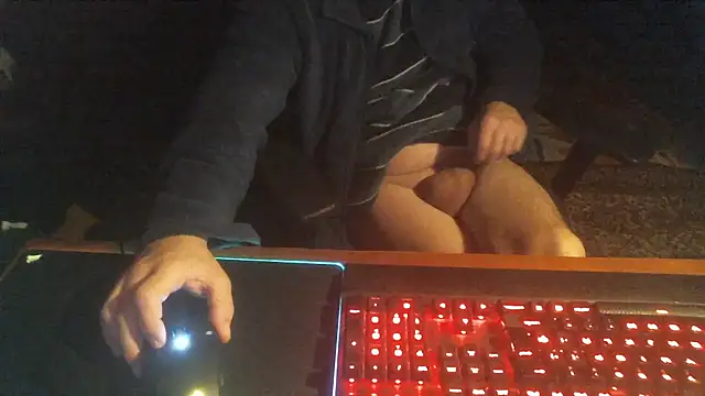 Snapshot of 6996horus chatting on January 30, 2025, 1:44 am 6996horus online show from January 30, 2025, 1:44 am