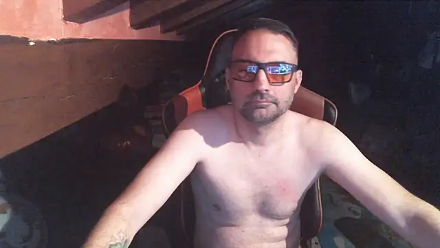 Snapshot of 6996horus chatting on November 9, 2025, 4:05 am 6996horus online show from November 9, 2025, 4:05 am