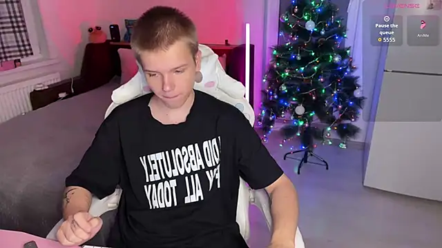 metratok online show from December 15, 2025, 1:39 pm