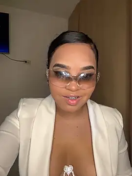 Lucy wilson5 online show from February 14, 2025, 4:15 am