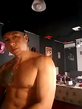 Lovely milk online show from March 19, 2025, 3:51 pm