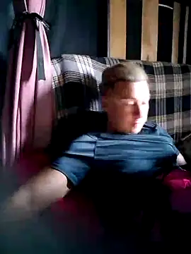 Lovely milk online show from November 5, 2025, 9:12 am