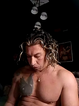 Lovely milk online show from March 15, 2025, 6:54 pm