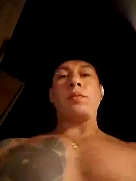 Lovely milk online show from March 15, 2025, 3:37 pm