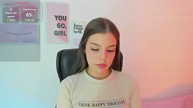 LanaJones  online show from January 14, 2026, 12:31 pm