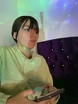 Snapshot of angel_natural chatting on March 21, 2025, 12:07 am angel natural online show from March 21, 2025, 12:07 am