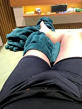 Hjsjsjsjjd online show from November 22, 2025, 8:35 am