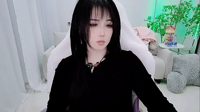 Snapshot of Vaness-a chatting on February 10, 2026, 2:21 am Vaness-a online show from February 10, 2026, 2:21 am