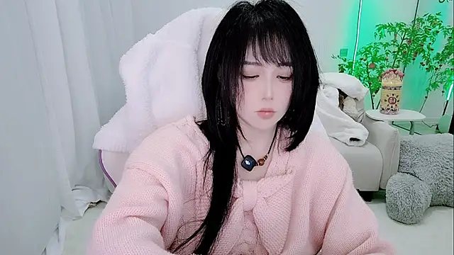 Snapshot of Vaness-a chatting on February 7, 2026, 2:03 pm Vaness-a online show from February 7, 2026, 2:03 pm