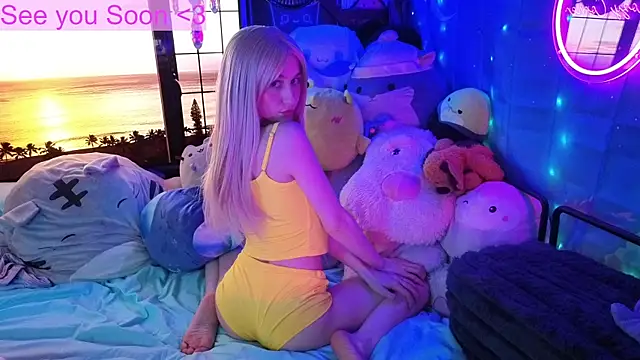 pinkocean3 online show from October 7, 2025, 10:11 pm