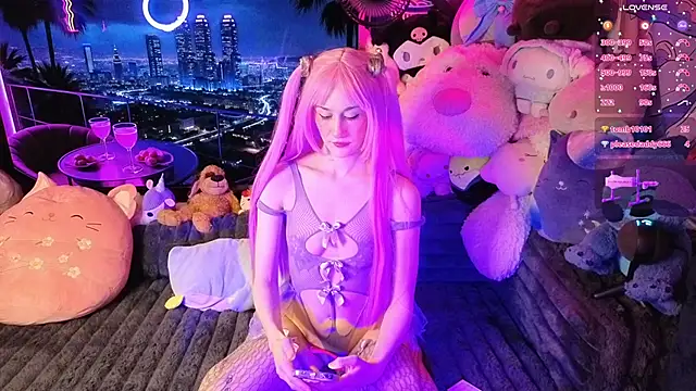 pinkocean3 online show from September 29, 2025, 8:25 pm