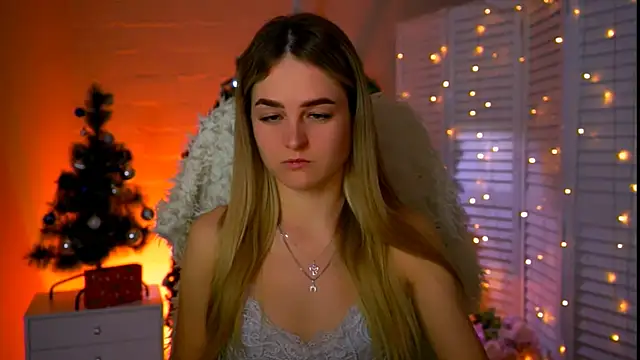 DeboraLarson online show from January 13, 2026, 3:43 am