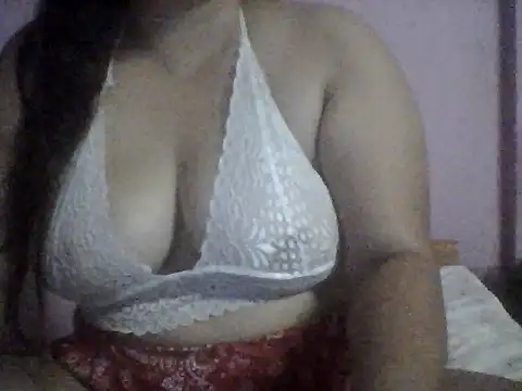 nora6606 online show from April 2, 2026, 9:32 pm