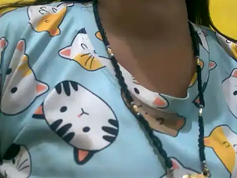 Snapshot of LOVE-SUSHILA chatting on February 20, 2025, 12:04 pm LOVE-SUSHILA online show from February 20, 2025, 12:04 pm