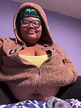 dondivax3 online show from February 24, 2025, 2:30 am