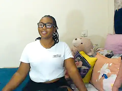 veronica1xxx online show from March 16, 2026, 9:28 pm