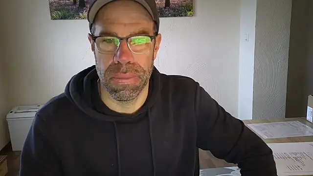 Harry Boldt online show from October 17, 2025, 6:17 am