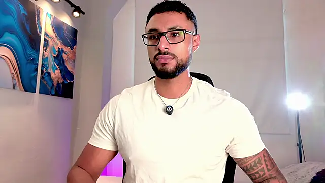 LiamGarcia1 online show from June 18, 2026, 3:06 pm