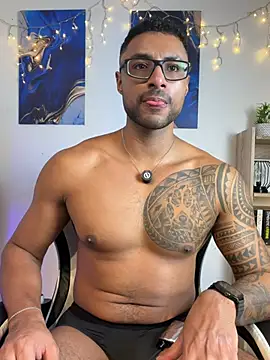 LiamGarcia1 online show from July 10, 2026, 2:17 pm