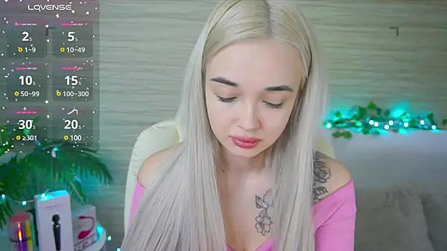 Ashley S online show from March 21, 2025, 11:12 pm