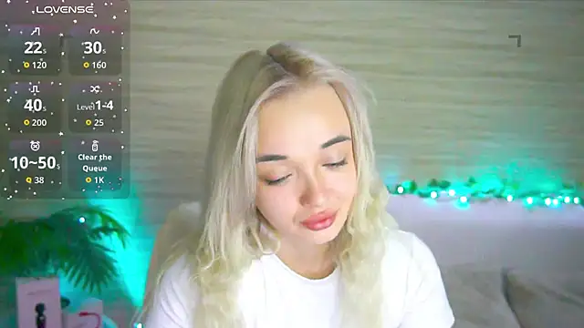 Ashley S online show from September 23, 2025, 10:06 pm