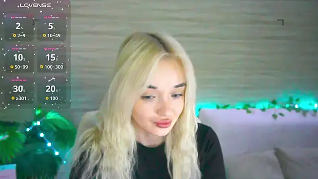 Ashley S online show from October 16, 2025, 10:18 pm