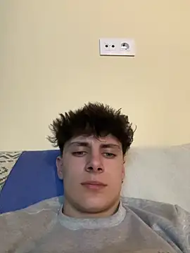 Fideito10 online show from March 7, 2026, 12:17 am