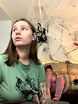 HotCaramellsTV online show from November 1, 2025, 7:57 am