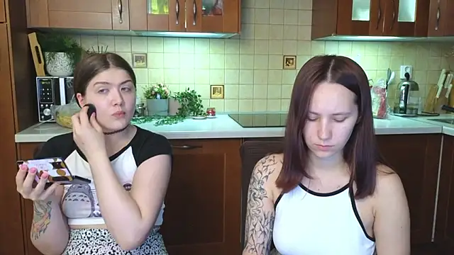 HotCaramellsTV online show from March 27, 2026, 10:49 am