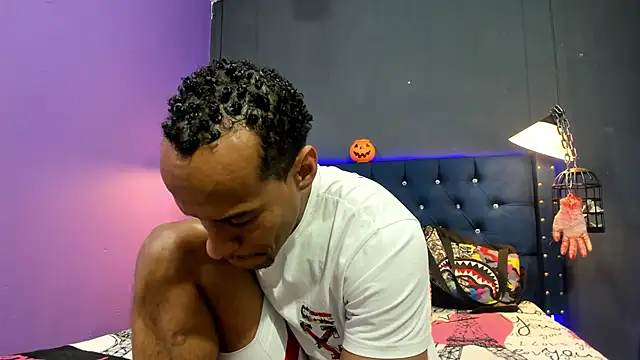 Salomon koude online show from October 22, 2025, 7:02 pm