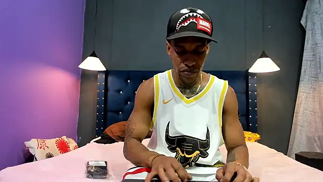 Salomon koude online show from October 8, 2025, 8:20 pm