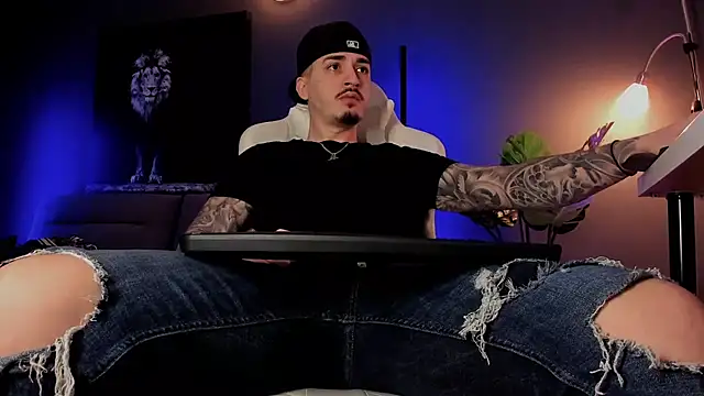 uptomatty online show from February 22, 2026, 7:33 am