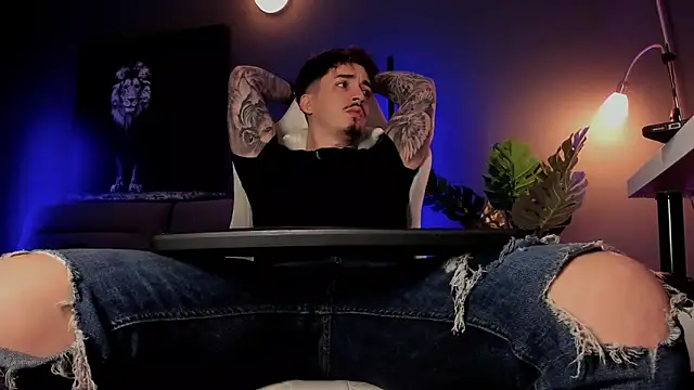 uptomatty online show from April 18, 2026, 7:44 am