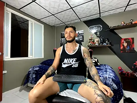 Snapshot of marcel_crawford96 chatting on October 10, 2025, 2:40 pm marcel crawford96 online show from October 10, 2025, 2:40 pm