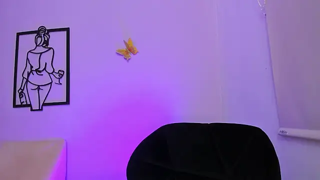 Allison-Bell1 online show from September 12, 2025, 8:30 pm